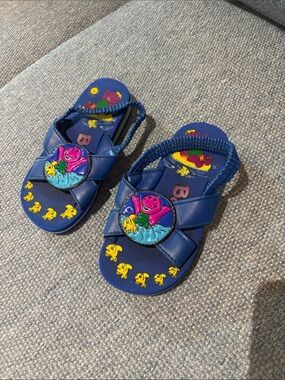 Vintage Barney Sandals! Toddler 9/10
